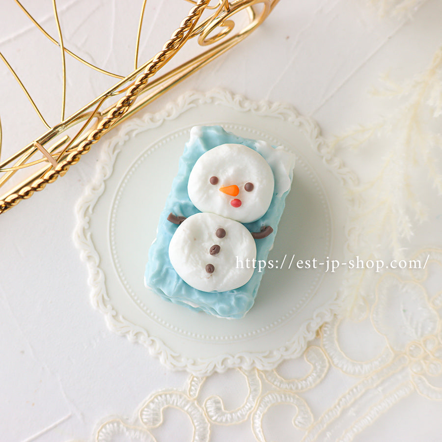 Snowman cake