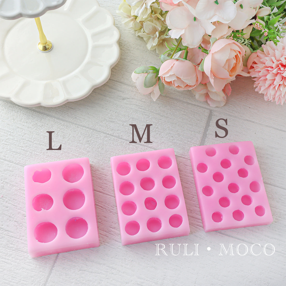 Silicone mold for macaron tower