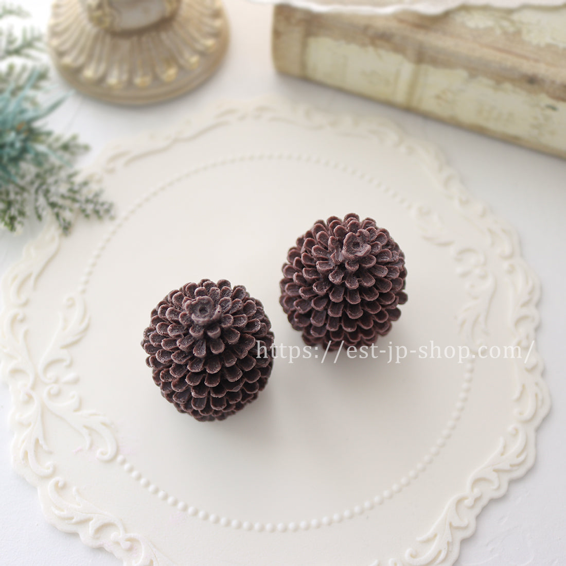 Pine cone