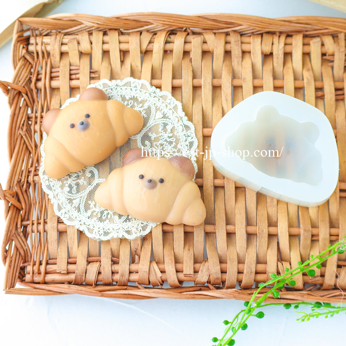 くまのクロワッサン