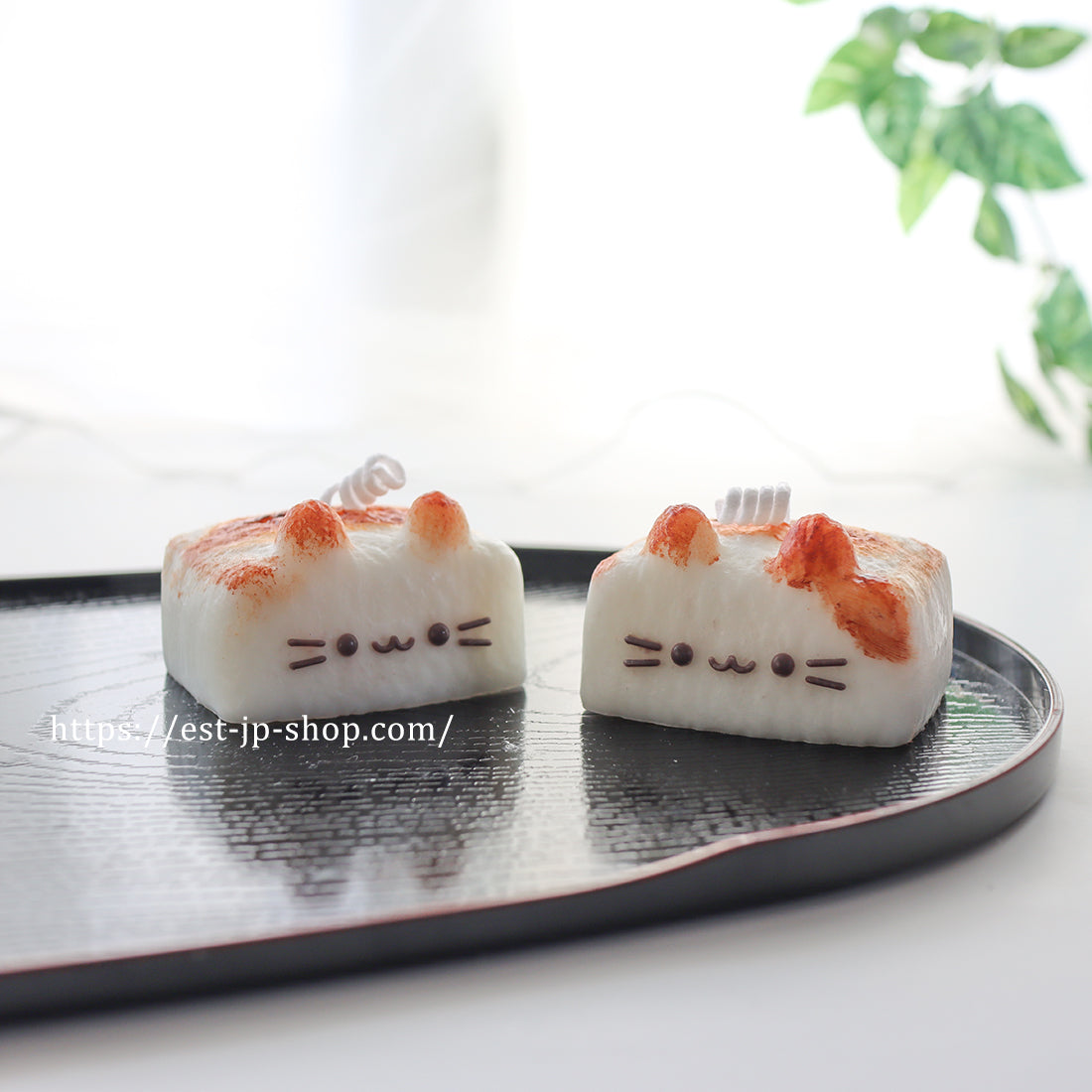 Cat-shaped Mochi