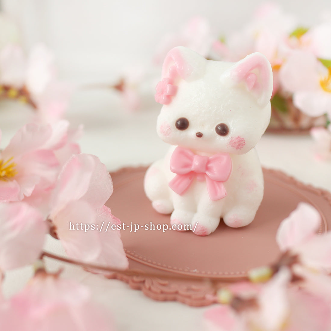 Sakura Cat