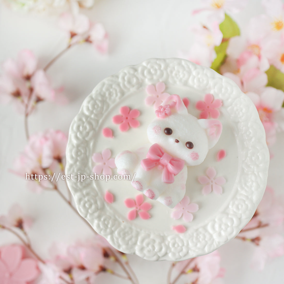 Sakura Cat
