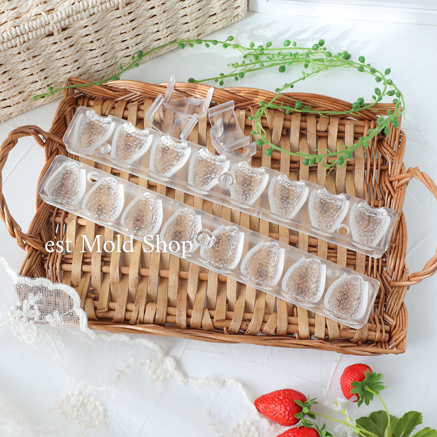 Strawberry polycarbonate