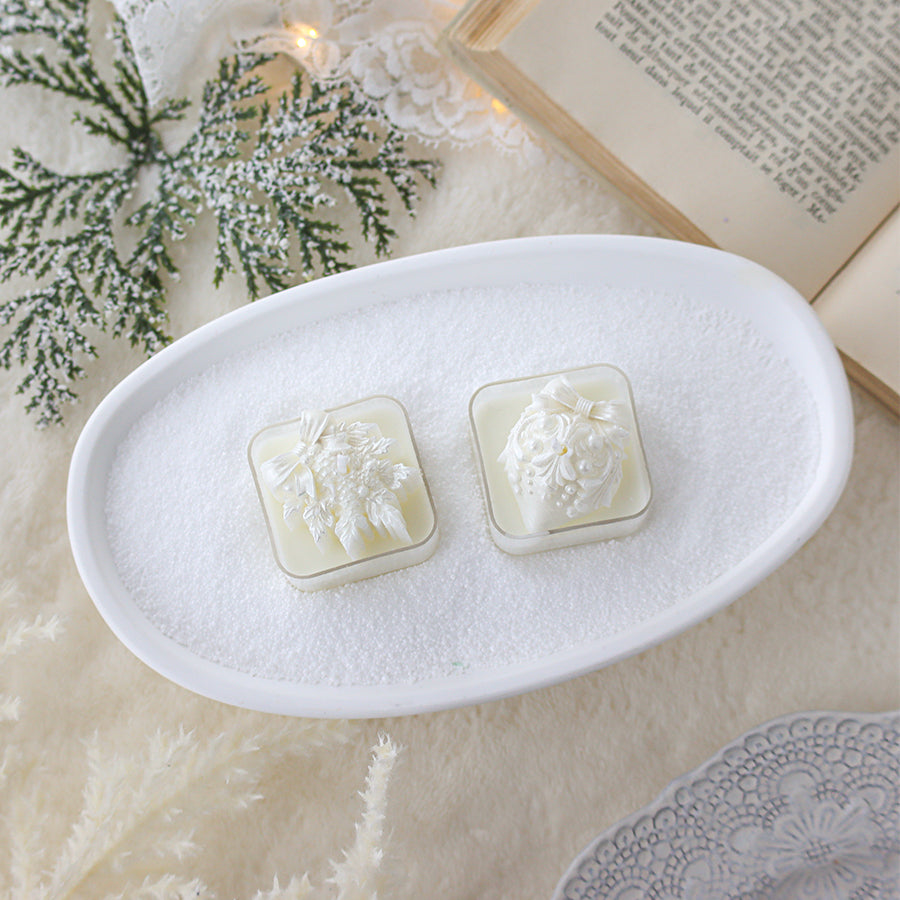 Ornament set