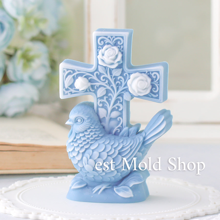 Little Bird Classical Ornament