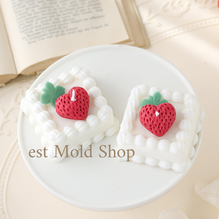 Heart Strawberry (M)