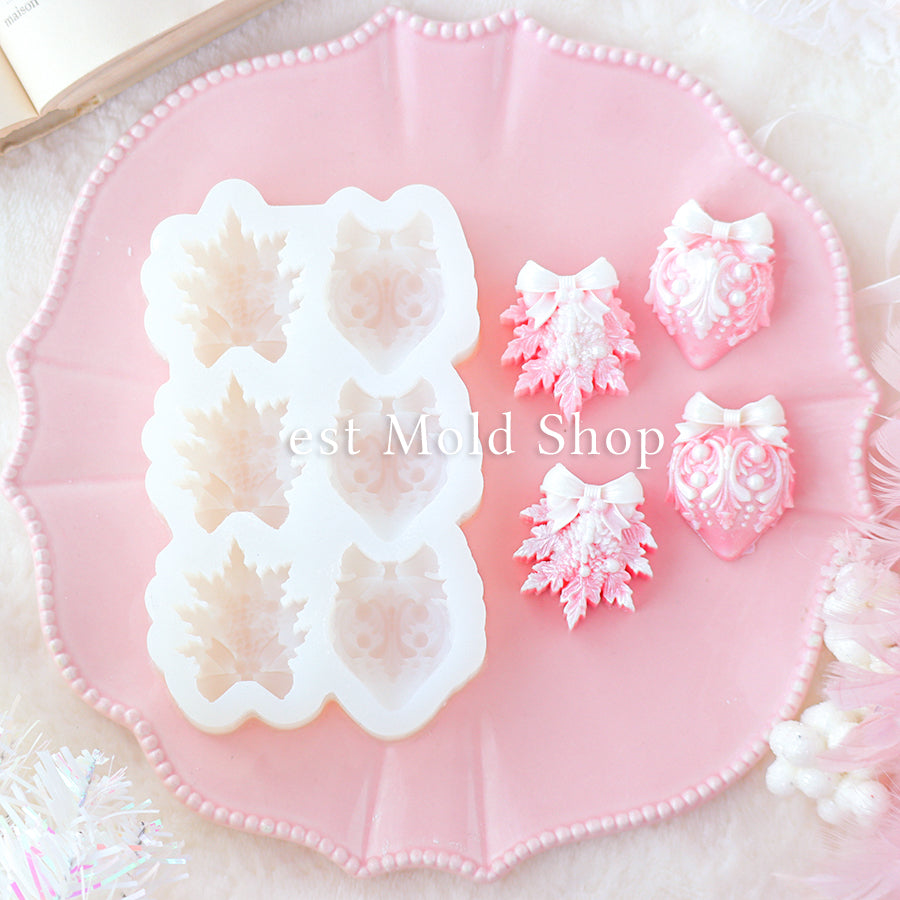 Ornament set