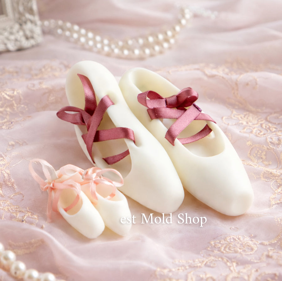 Pointe Shoes