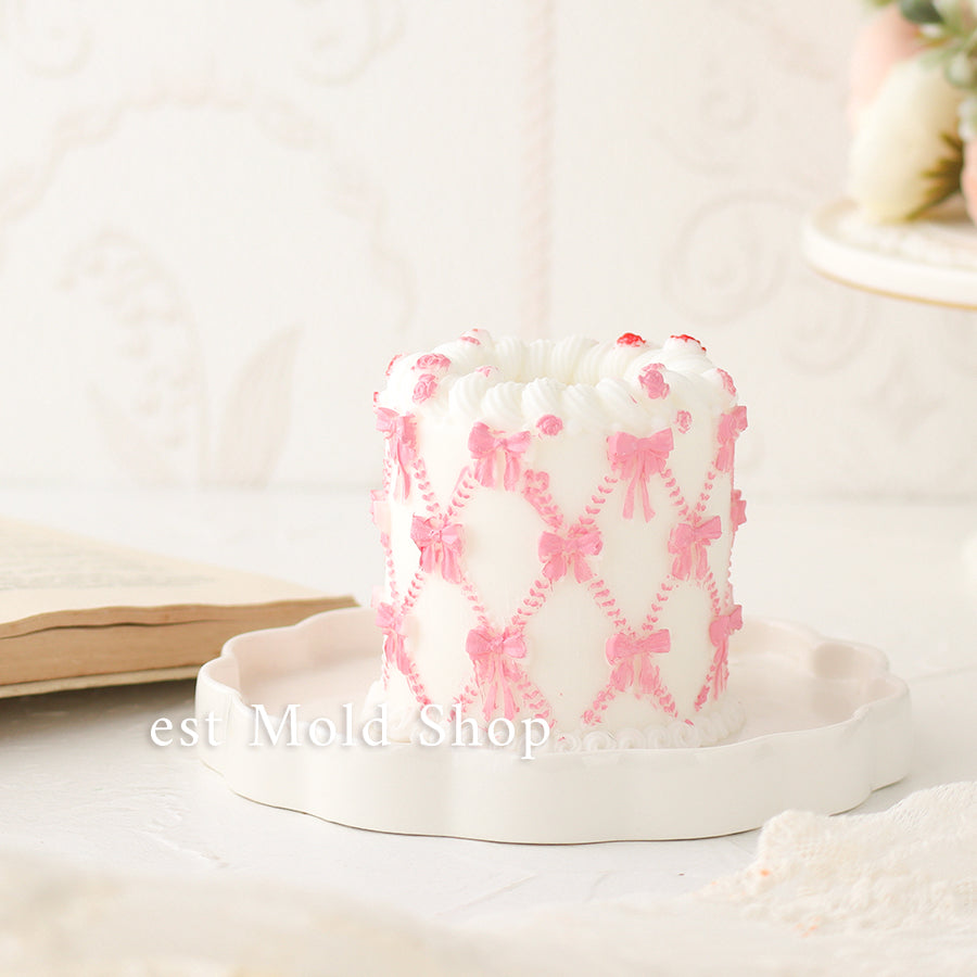 リボンクリームケーキ