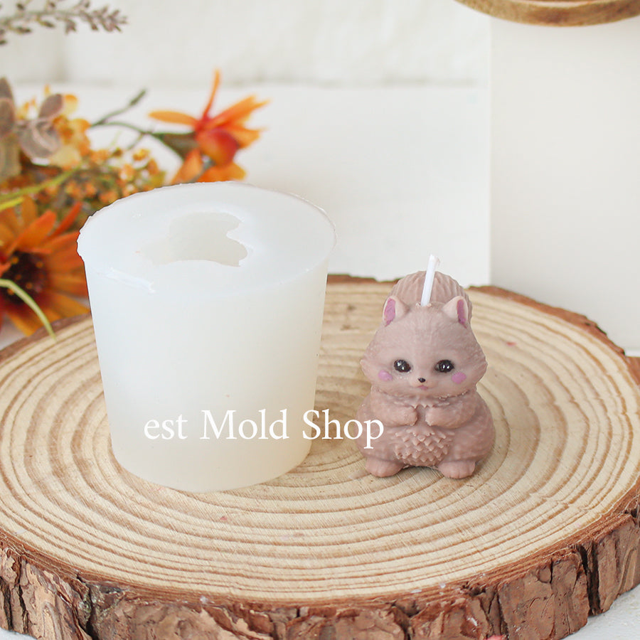 Squirrel (miniature)
