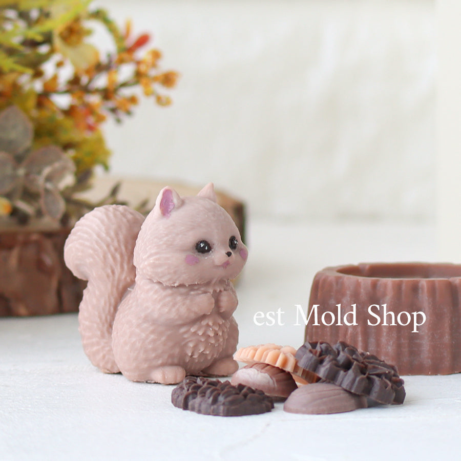Squirrel (miniature)