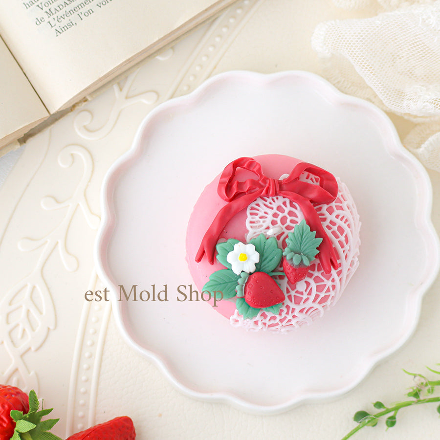 Freshly picked Strawberries