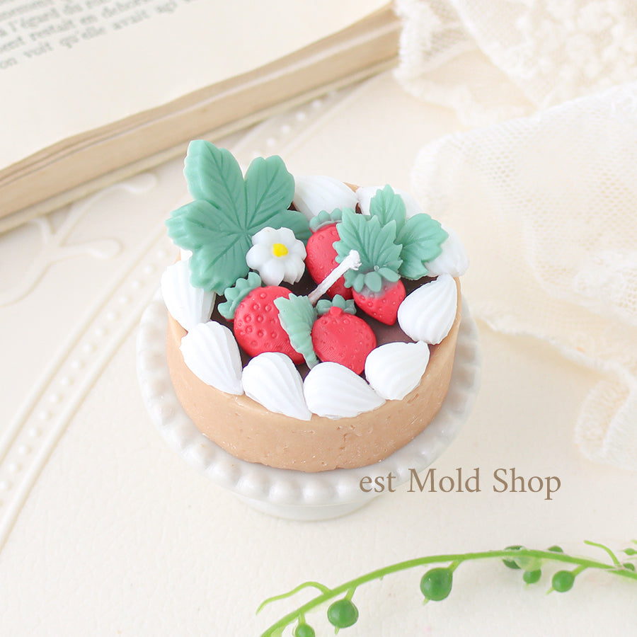 Freshly picked Strawberries