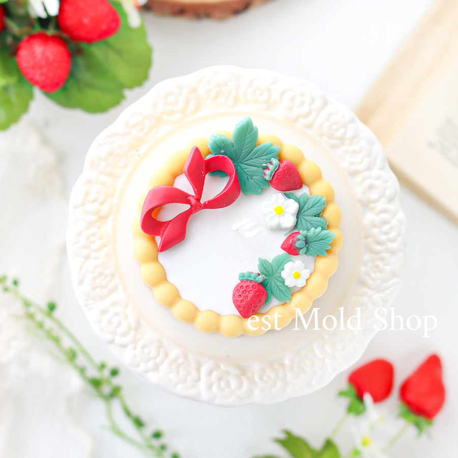 Freshly picked Strawberries