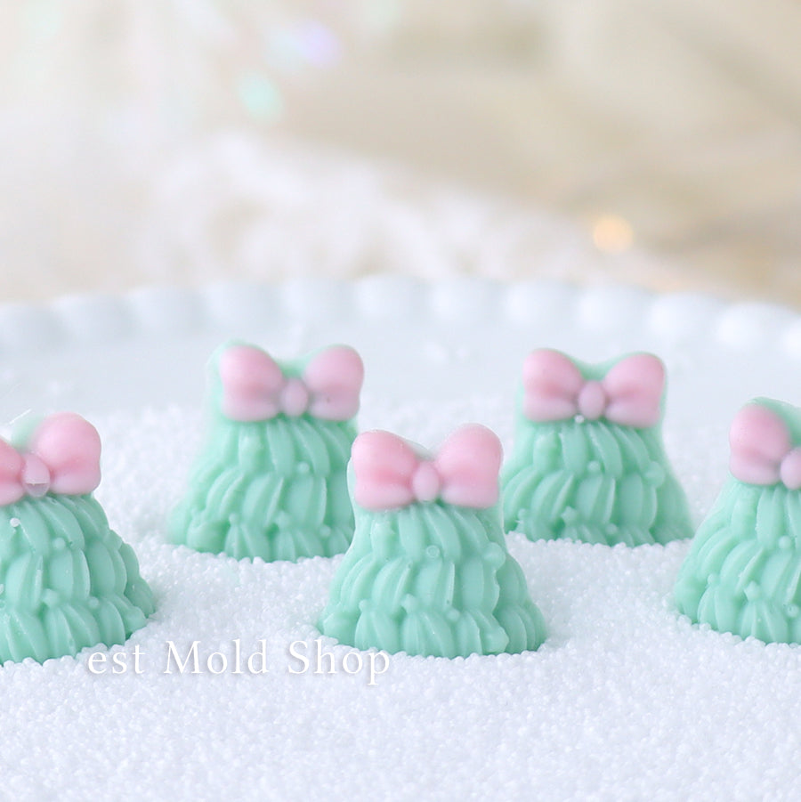 Mini Ribbon Tree